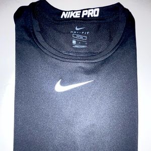 Nike Pro Men’s Active Long Sleeve Shirt ( L )